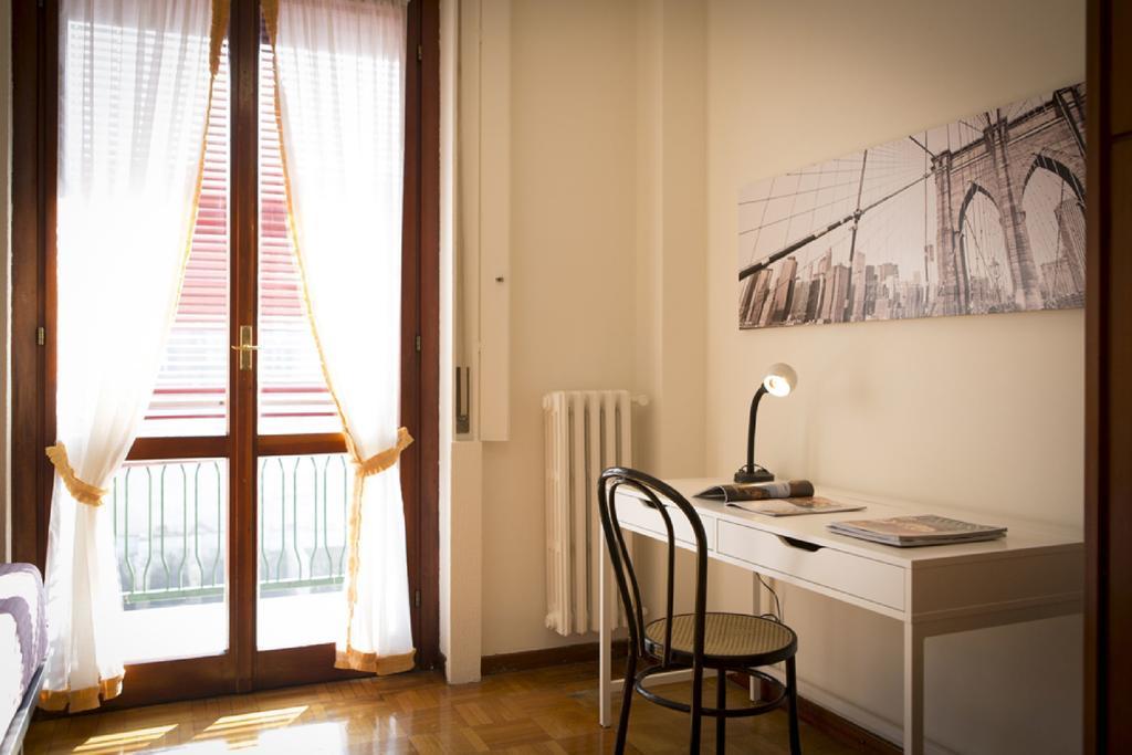 Fiera Monterosa 11 Apartment Milan Chambre photo